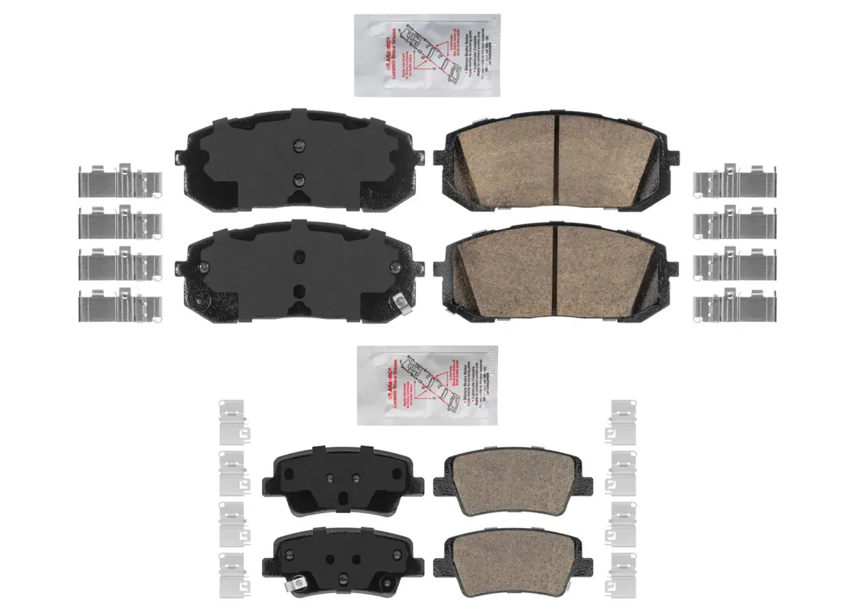Ceramic Disc Brake Pads For Hyundai Elantra N 21-24 1.6L Manual Parking Brake 1
