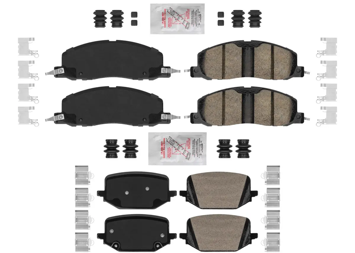 Front Rear Ceramic Disc Brake Pads For Ford Explorer 2020-2025 1