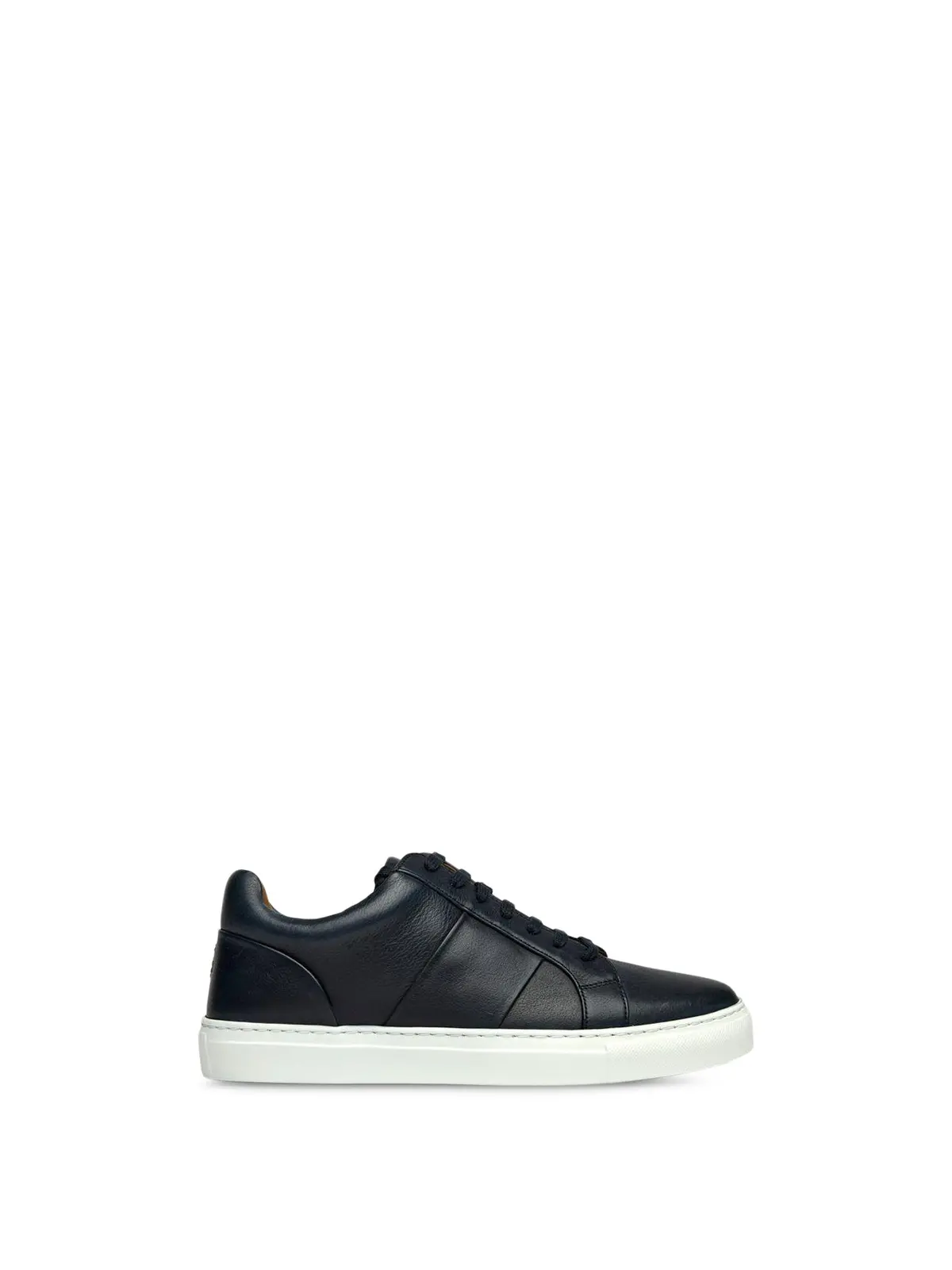 Oliver Sweeney Kendal Trainers 1