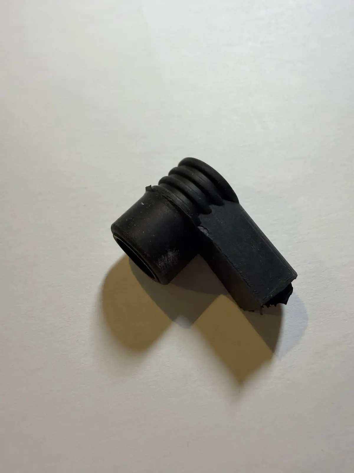 Spark Plug Cap, Rubber, Screw In,  New! 1