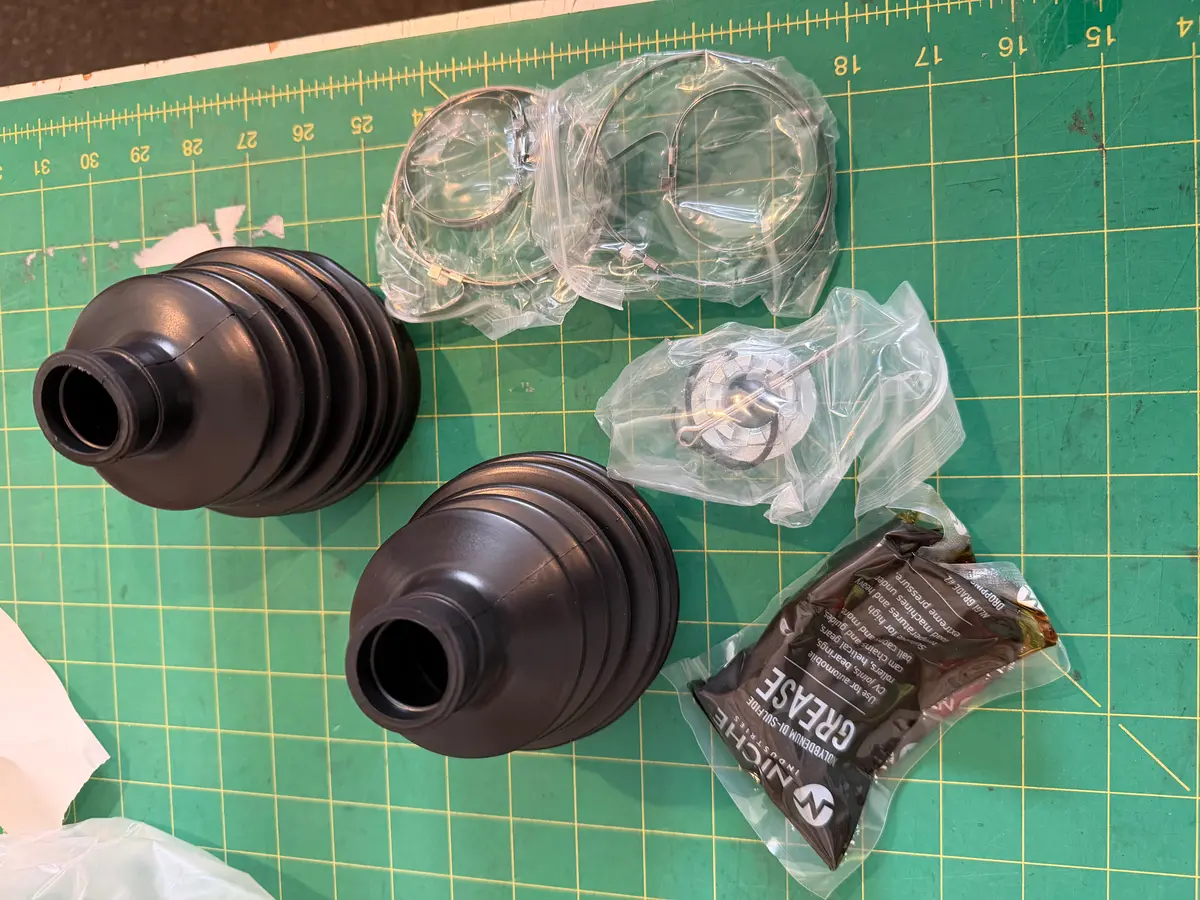 Cf Moto, Rear Cvb Axle Boot Kit 1