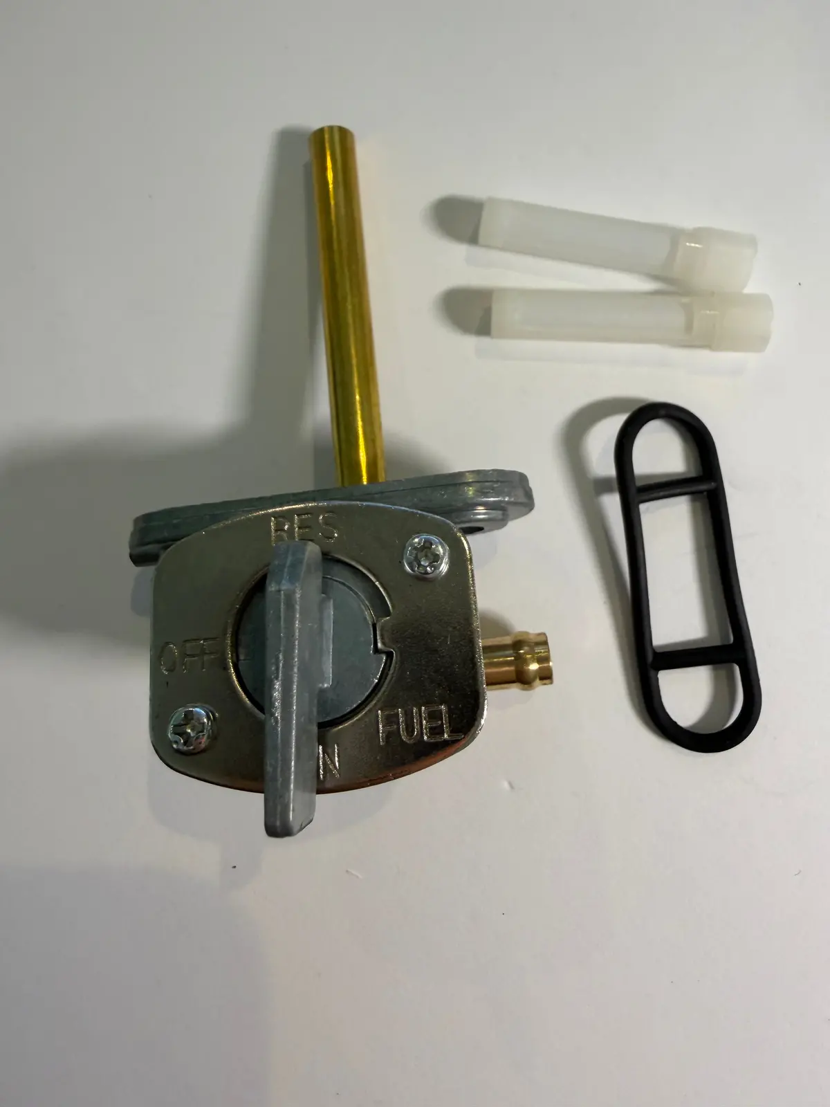 Fuel Tank Valve With Reserve 1
