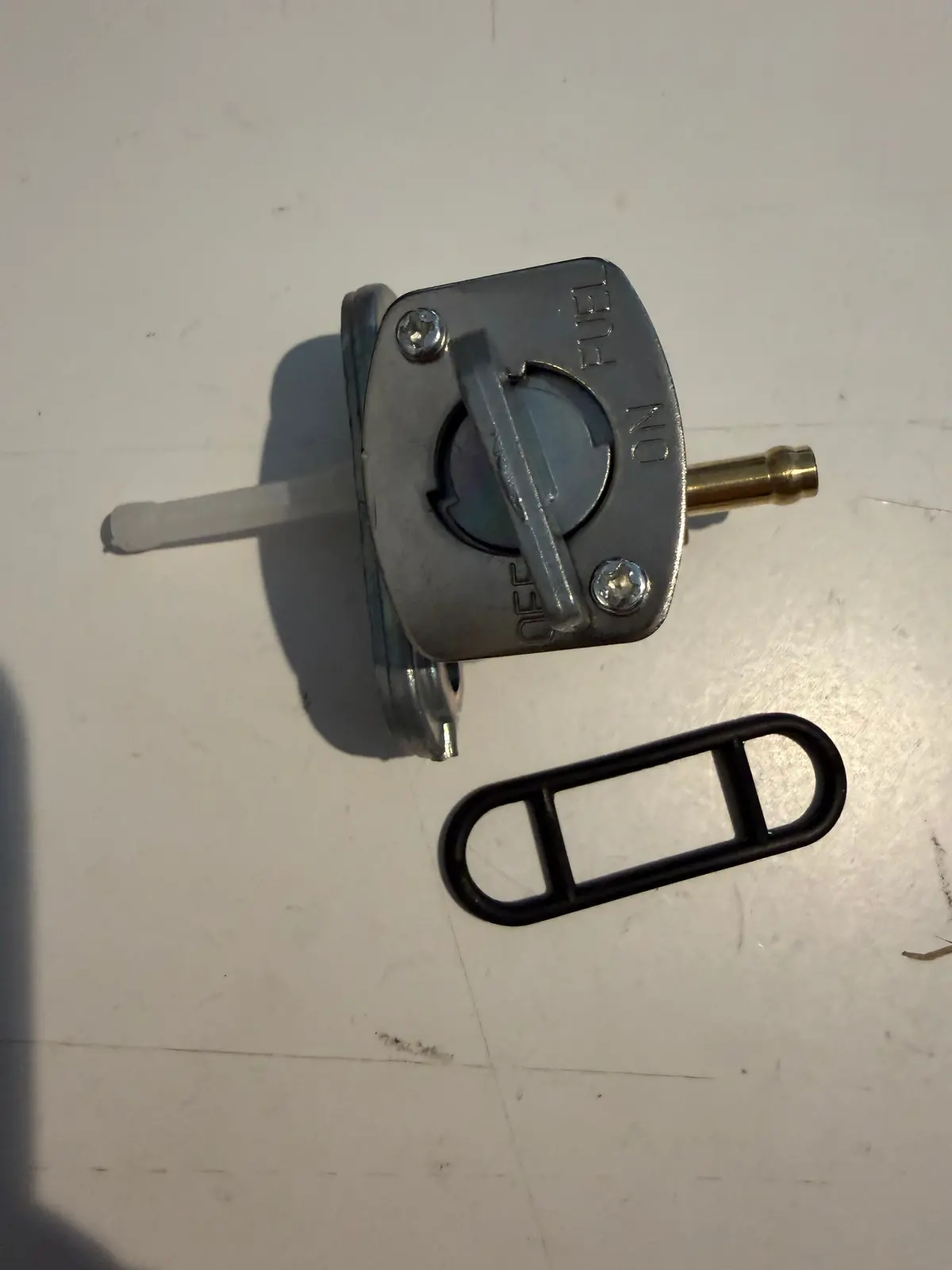 Fuel Tank Valve No Reserve 1