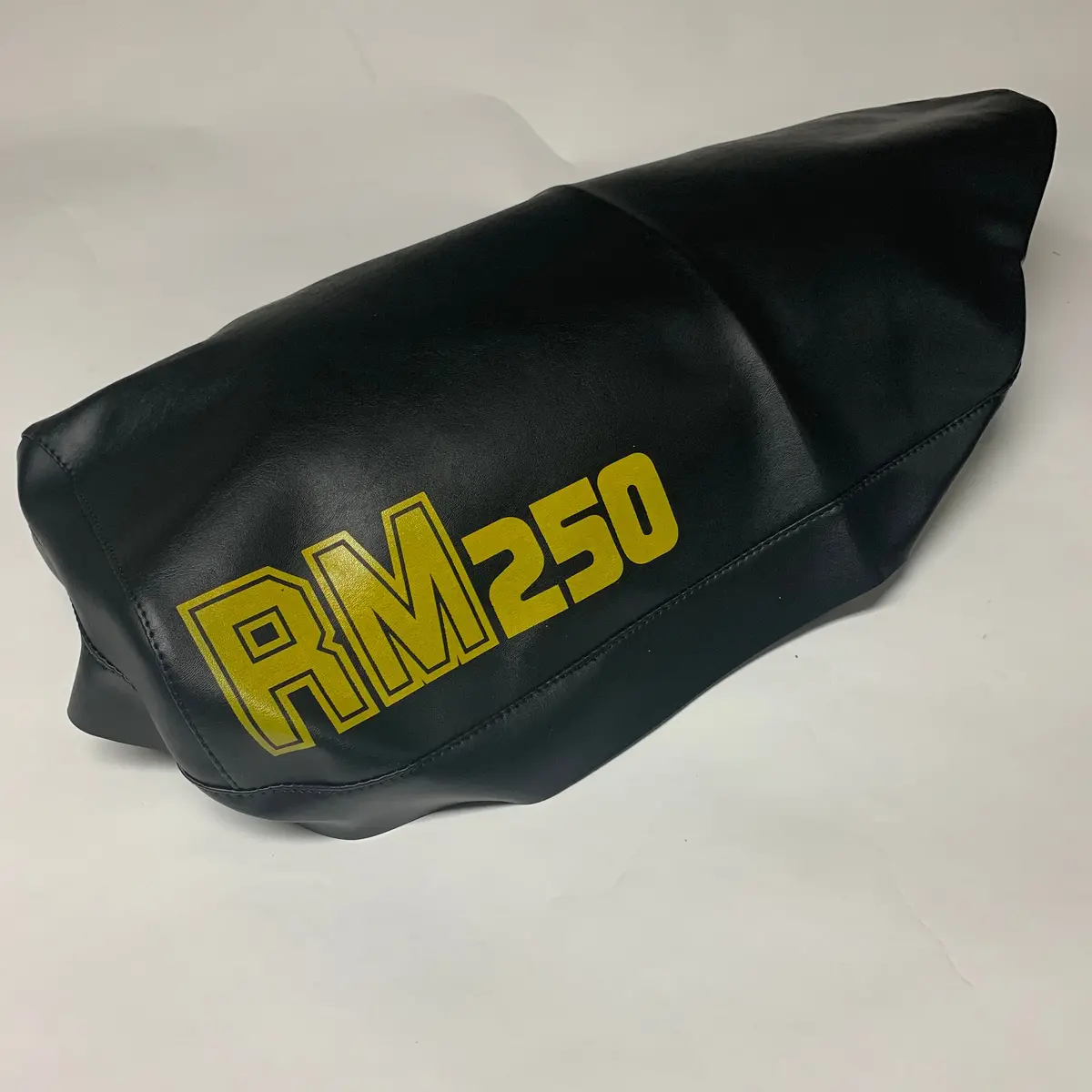 Suzuki, 1984-85, Rm 250, Black Seat Cover 1
