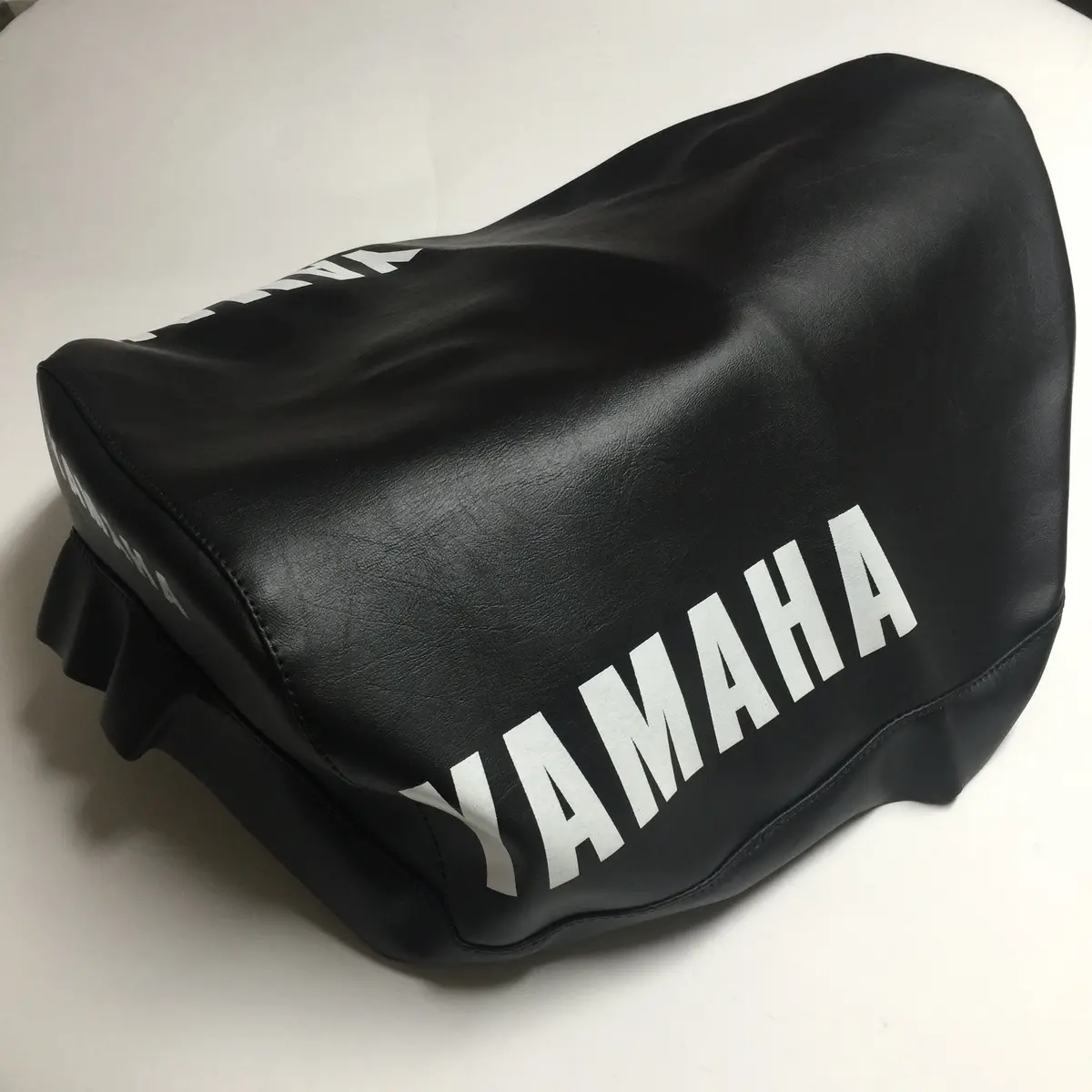 Yamaha, 1980, It 250, Seat Cover 1