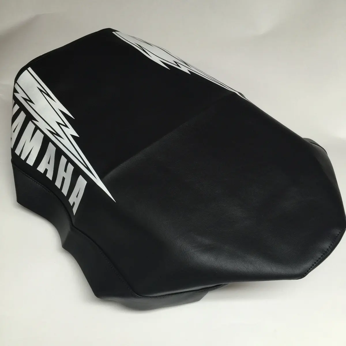 Yamaha, 1980-81, Yz 100/125, Seat Cover, With Hannah Lightning Bolt 1