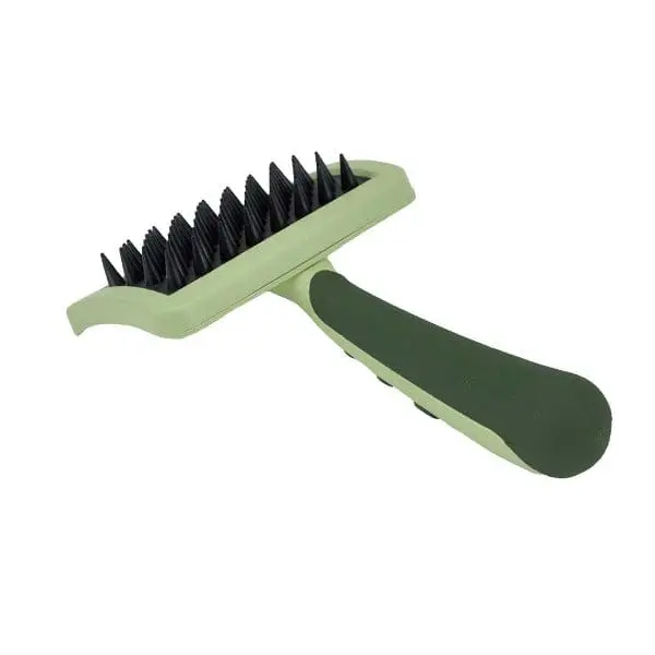 Safari Cat Massage Brush 1