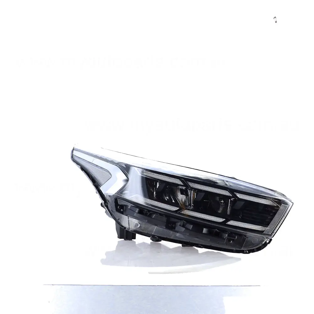 Kia Cerato Oem Head Lamp Drivers Side 04/2021 To / - 92102M6720 1