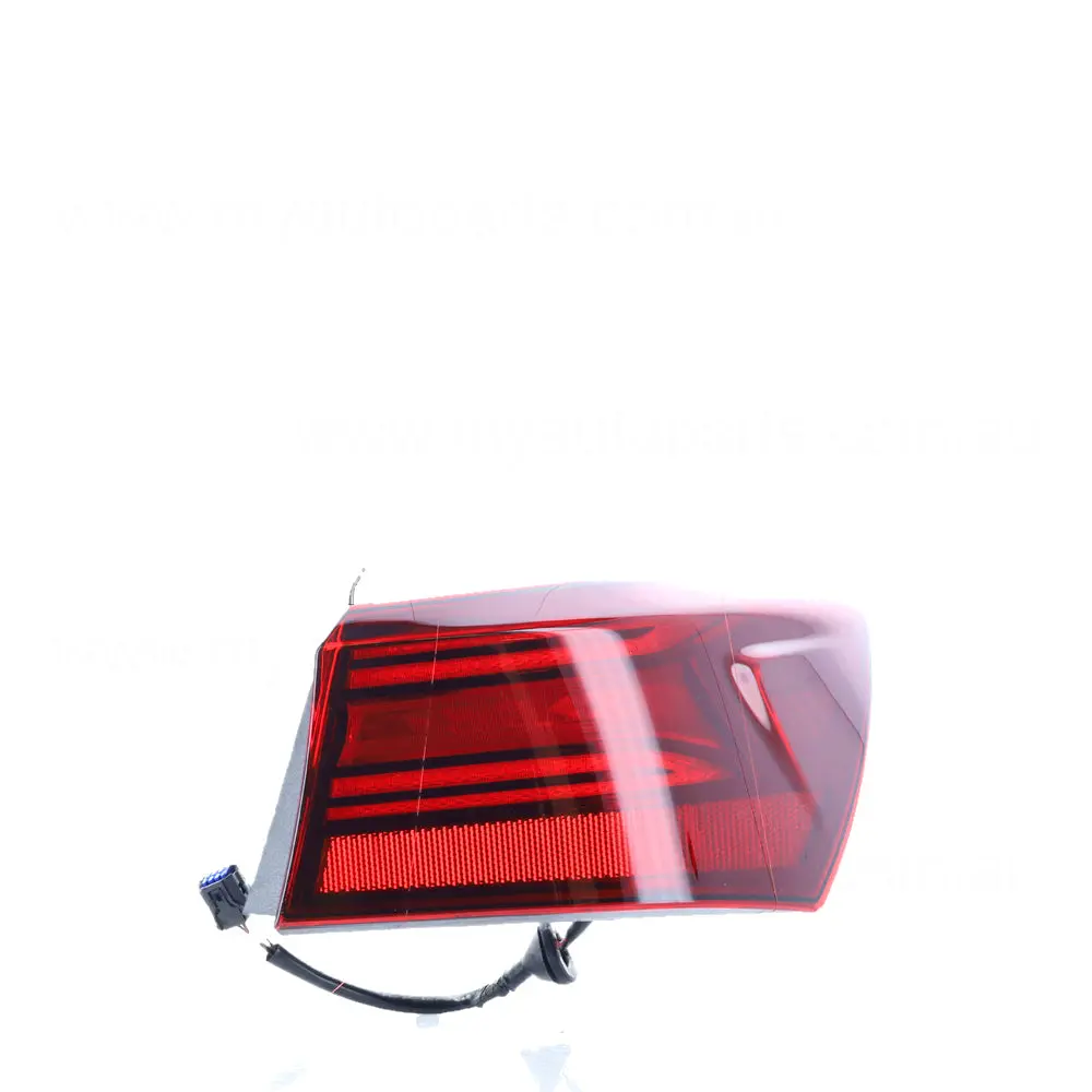 Kia Cerato Oem Tail Lamp Drivers Side 04/2021 To / - 92402M6600 1