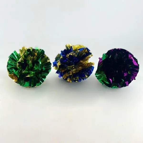 Pawise Crinkle Ball Cat Toy 1