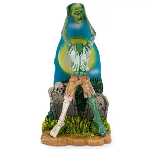 The Swimming Dead Zombie Removing Head 1