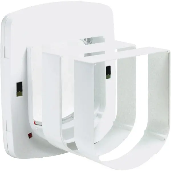 Petsafe Magnetic 4-Way Locking Cat Flap Extension Tunnel 1
