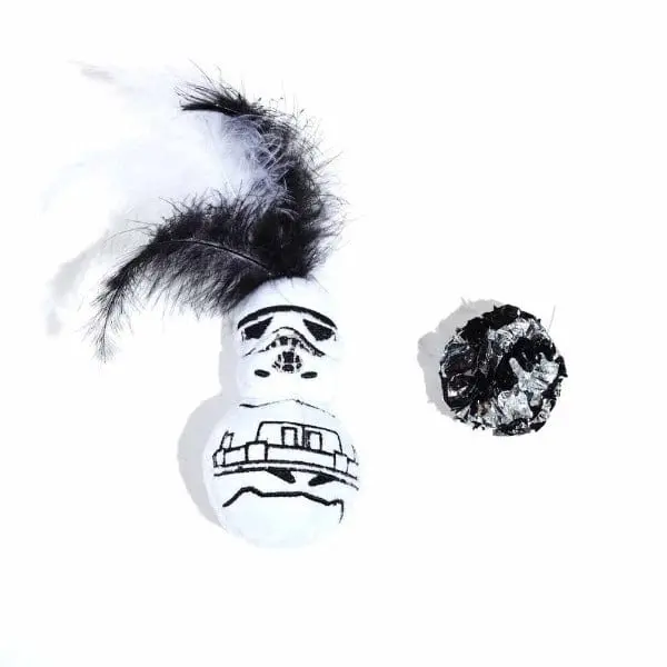 Star Wars Bobble And Crackly Toys; 2 Styles Available 1