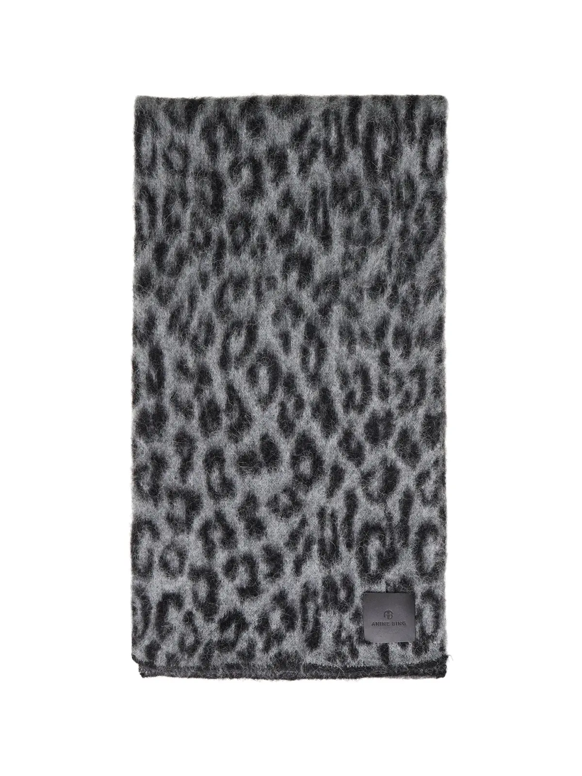 Hannah Scarf Grey Leopard 1